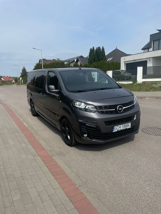 Wynajem busów 9 osobowych  oraz mobilnego Jacuzzi Chojnice