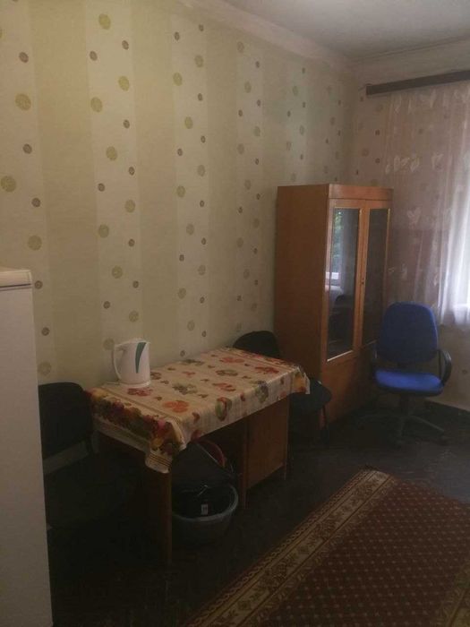 Кімнати в гуртожитку (Стратегічне шосе 41) Власник. (комунальні включені)