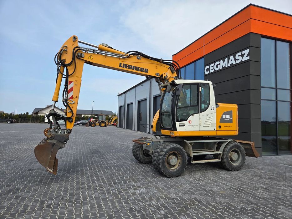 Liebherr A918 Compact / z Niemiec /