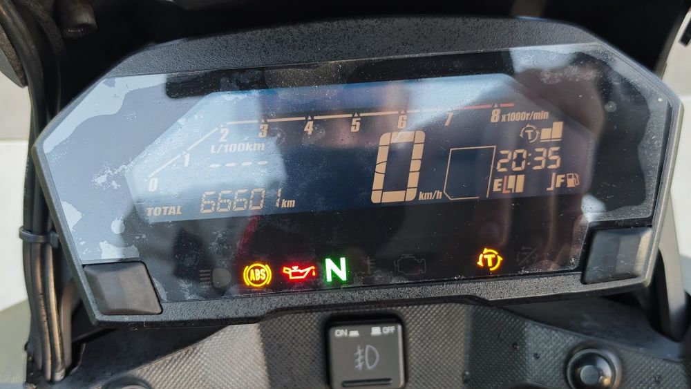 Honda NC 750X full extras