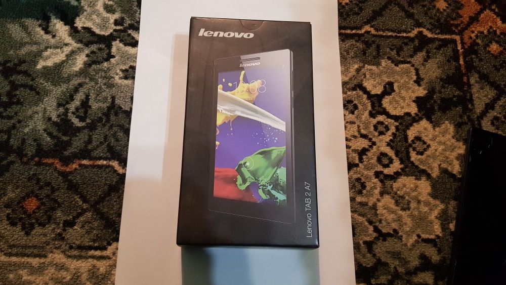 Планшет.            .