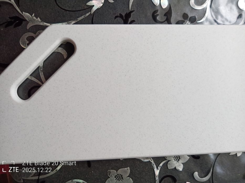 Кухонна дошка з каменю