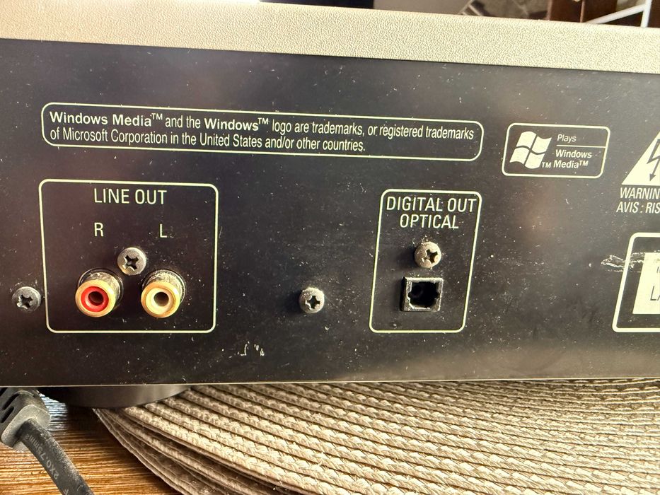 Odtwarzacz CD Denon DCD-700AE