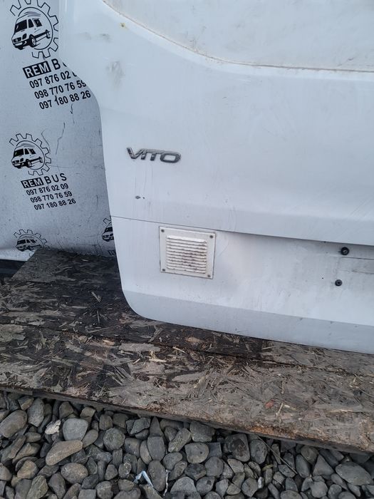 Ляда кришка багажника MB Vito w447 віто 447