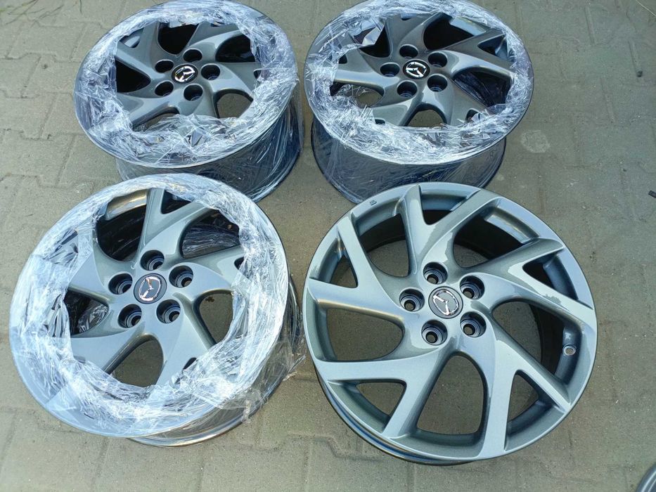 felgi aluminiowe Mazda 7,5jx18 et60 5x114,3 jak NOWE