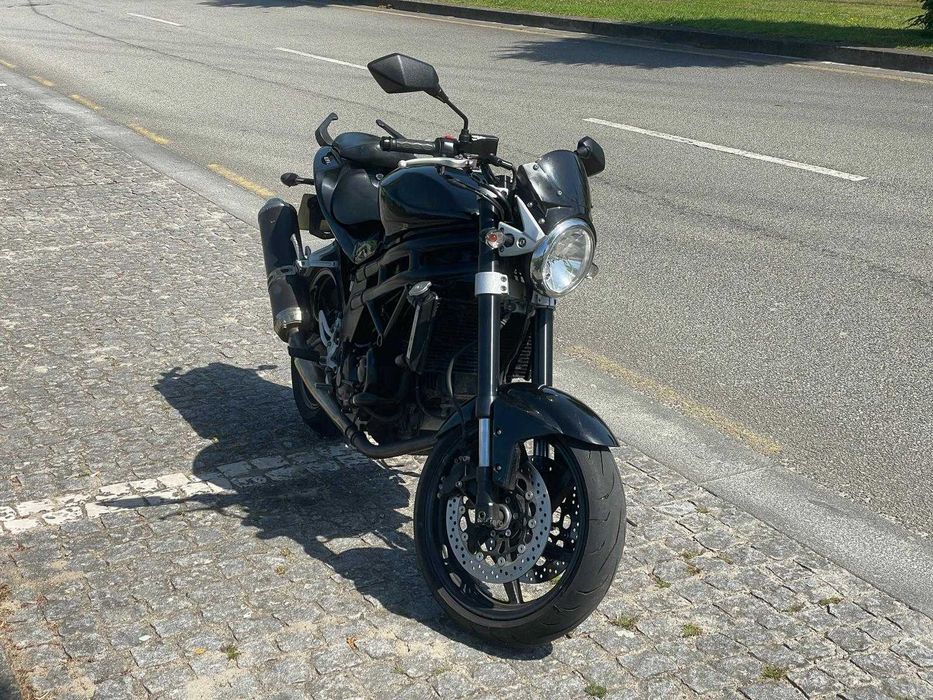 HYOSUNG 650 i GT Impecável