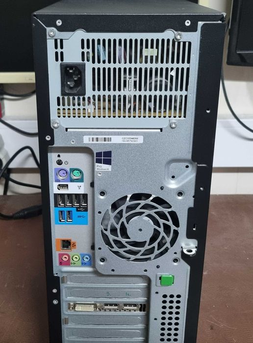 HP Z420 / Xeon E5-1620 / 16GB / 256SSD / Quadro K2000