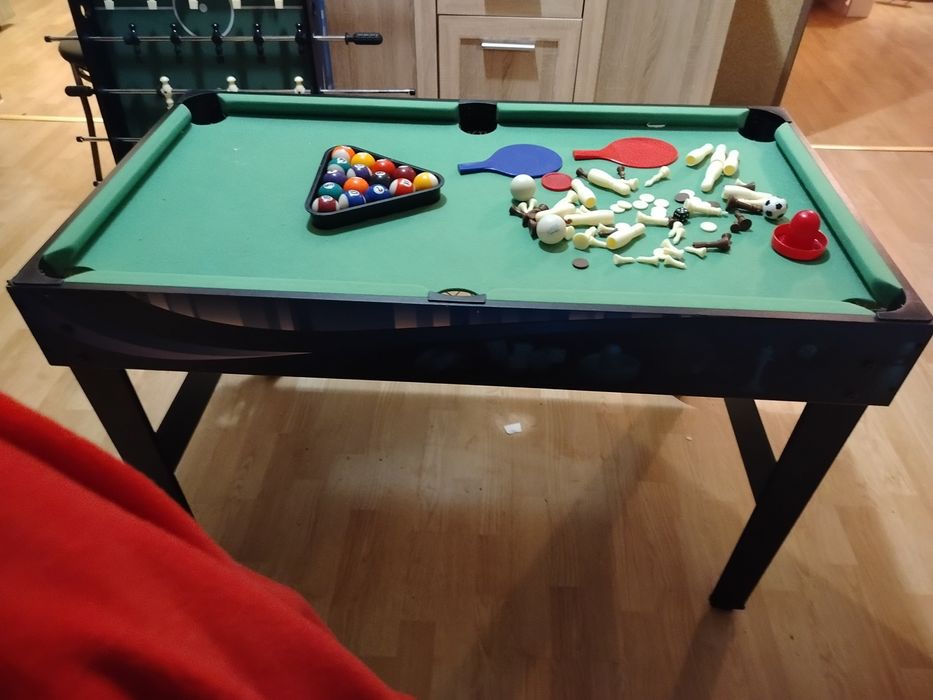 Gra stołowa bilard piłkarzyki itp