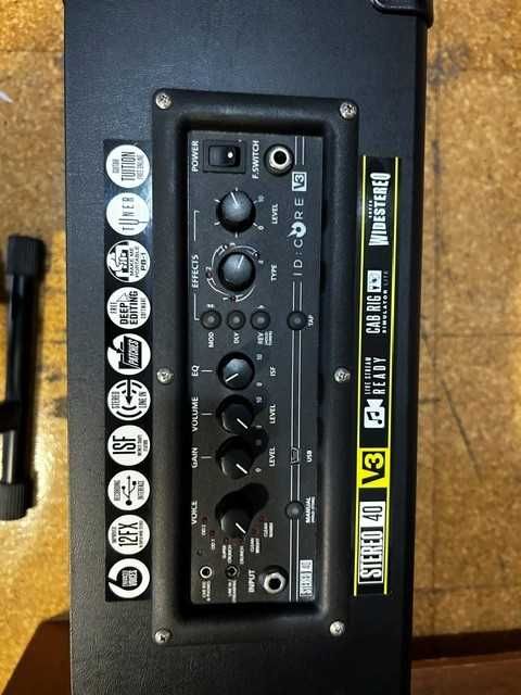 BLACKSTAR - ID CORE 40 V3 - impecável