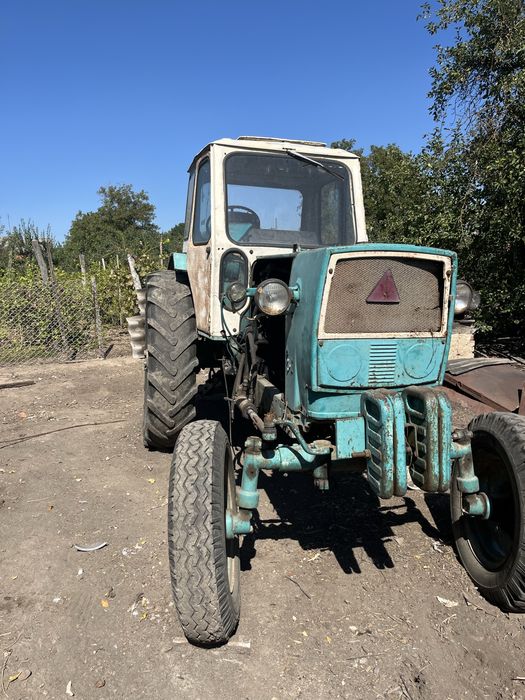 Продам Трактор ЮМЗ