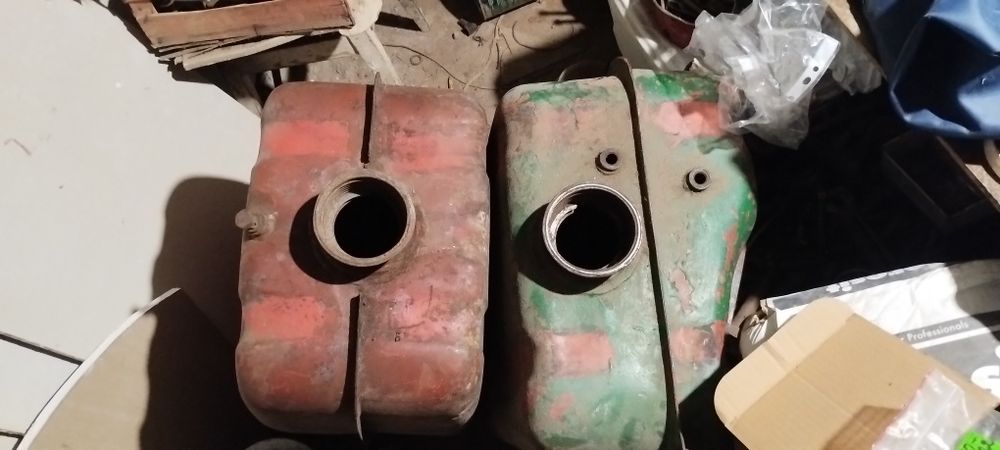 Продам баки різні