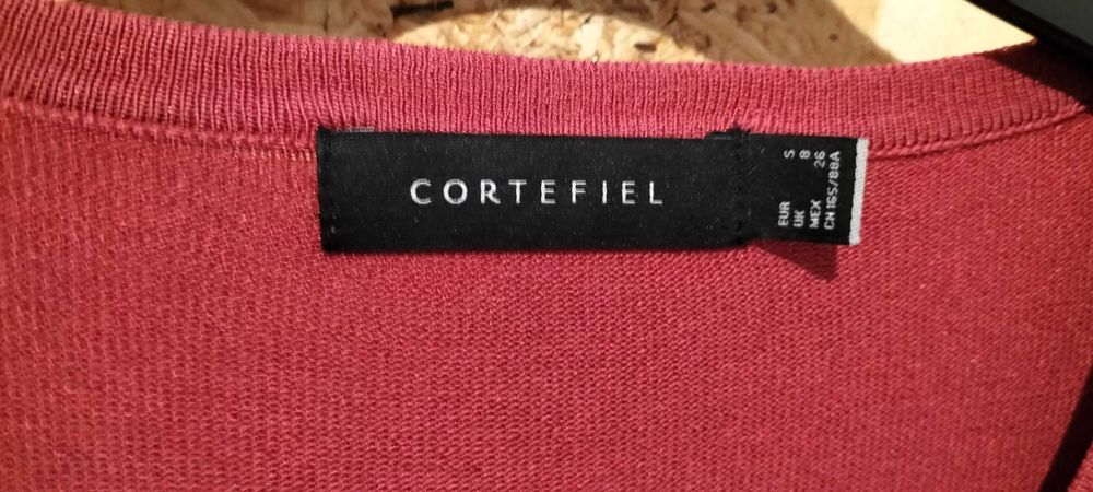 Camisola rosa Cortefiel