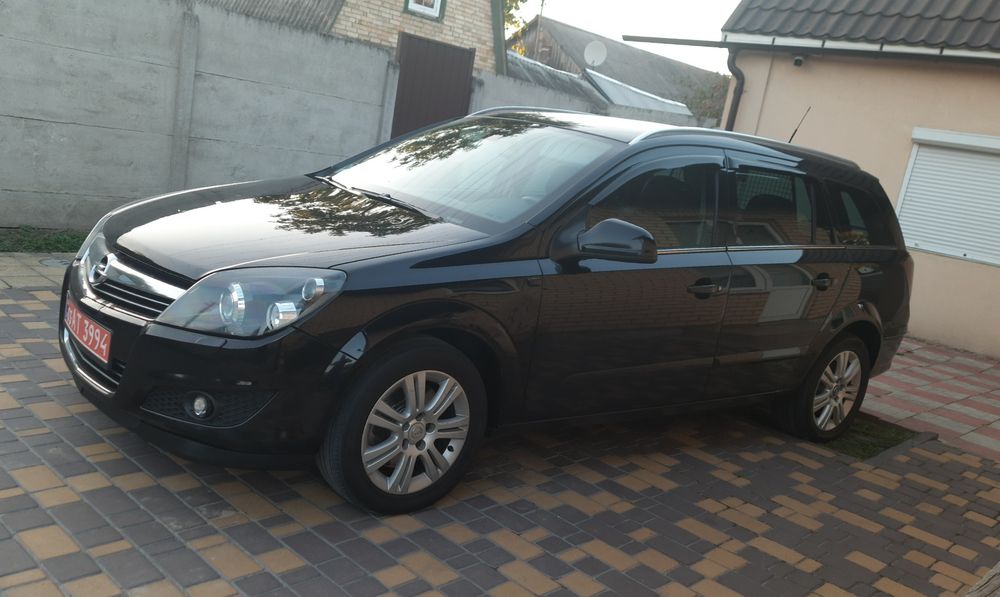 Opel Astra H 1.9cdTI