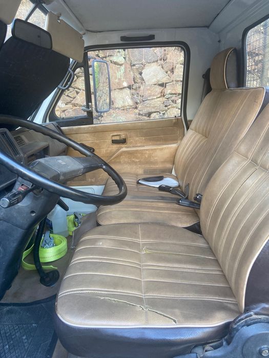 Carrinha Ligeira Bedford NKR 575/35