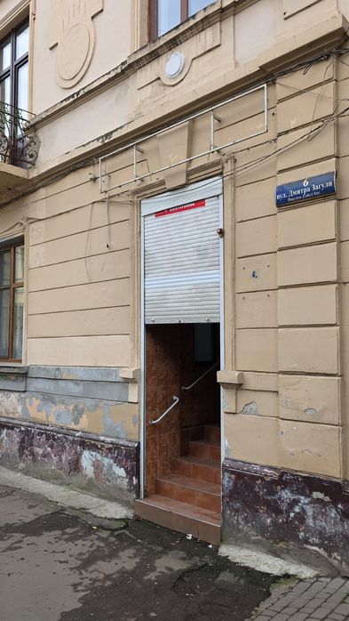 Оренда комерційного приміщення 78м2 біля  ринку у ЦЕНТРІ міста