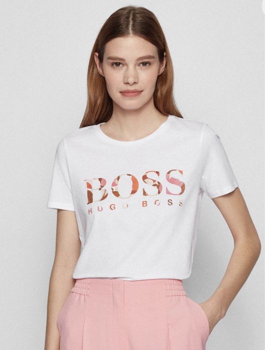 Женская футболка Hugo Boss