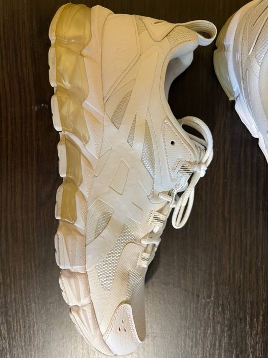 Кросівка Asics 42.5