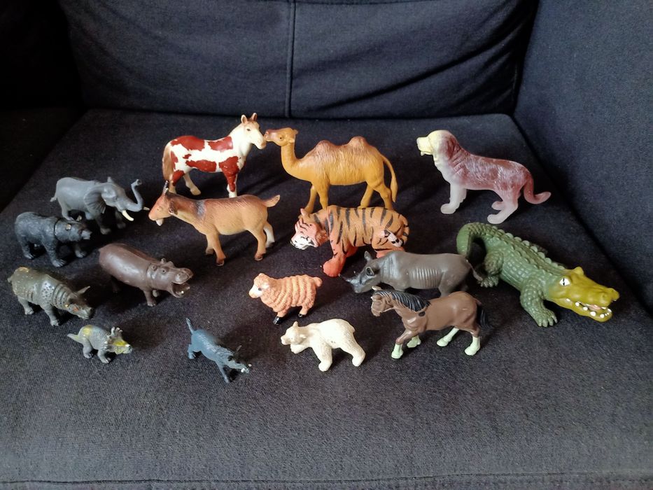 Brinquedos animais meninos criança coleção casa quarto apartamento viv