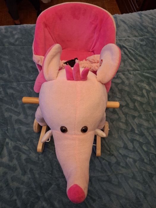 Carrinho e baloiço elefante rosa