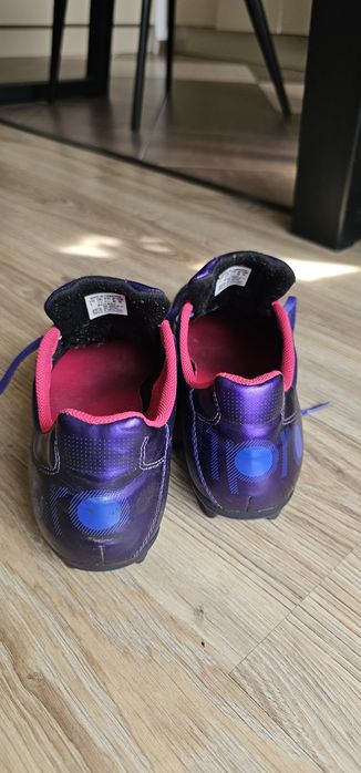 Adidas męskie korki rozmiar 41⅓wkładka 26cm używane