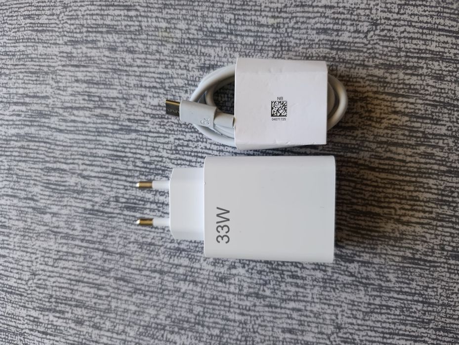 Зарядне для телефону 33w  кабель тейп с зарядка