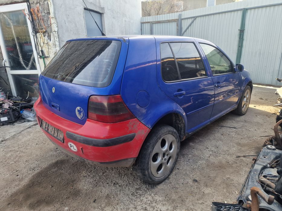 Volkswagen Golf 4 по запчастинах розбірка