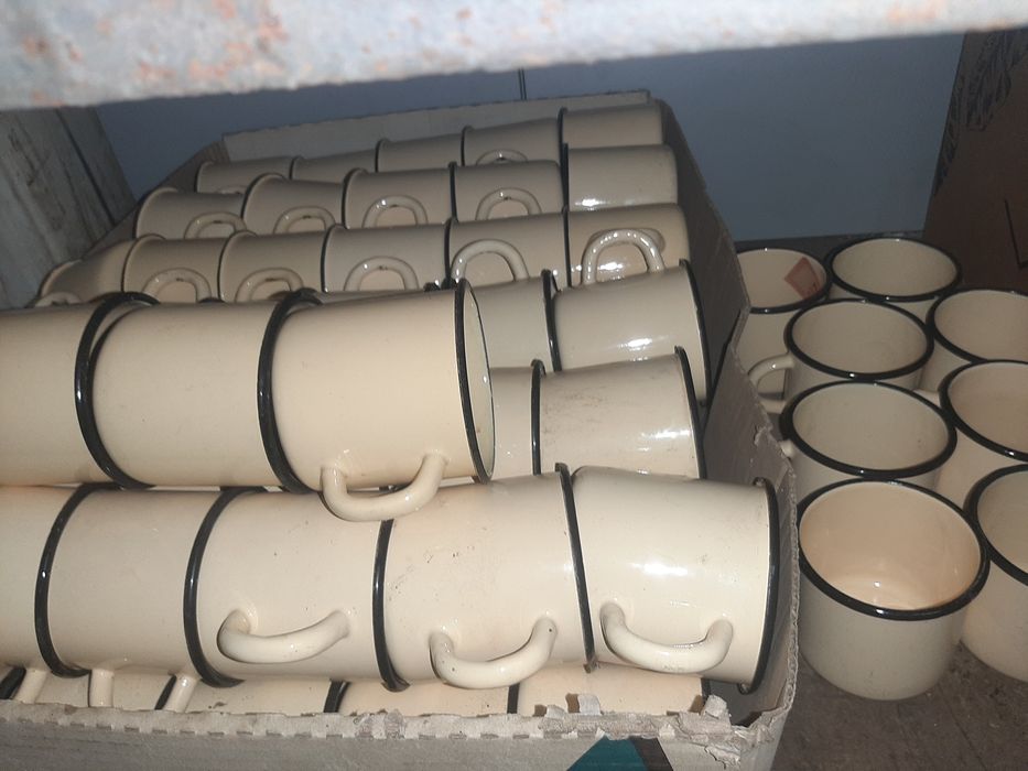 Кружка новая и б.у эмалированная ссср 370-400гр. Ложка ал , тарелка ал