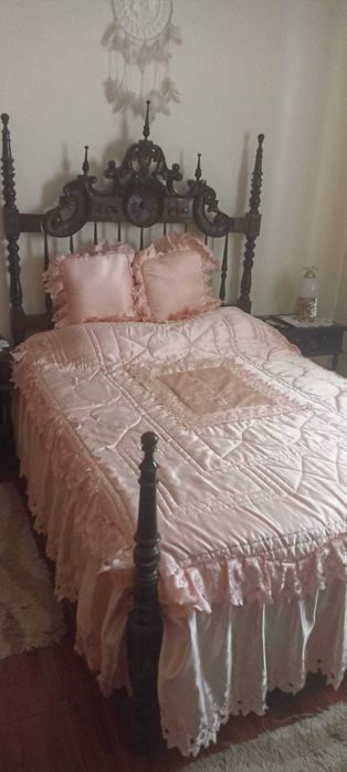 Mobília de quarto + sofá