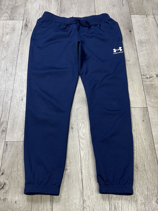 Under Armour штаны 158-166 см YXL размер подростковые спортивные