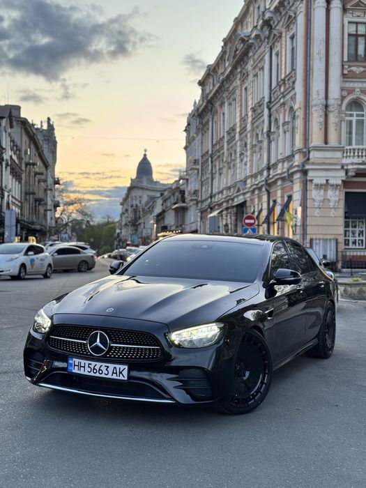 Mercedes-Benz E350 2022