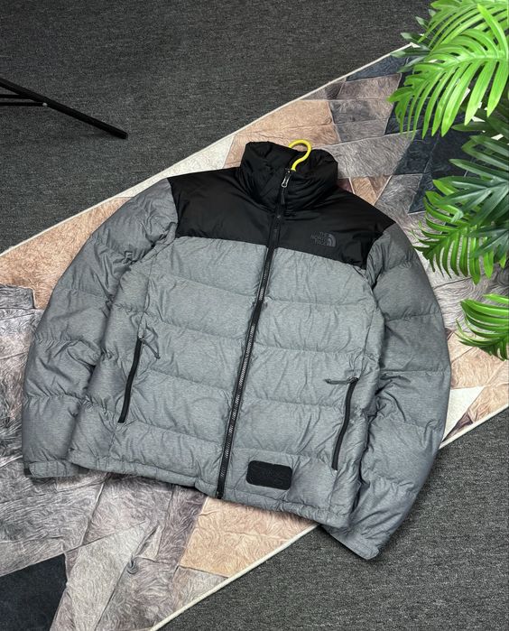 The North Face 700 пуховик размер S