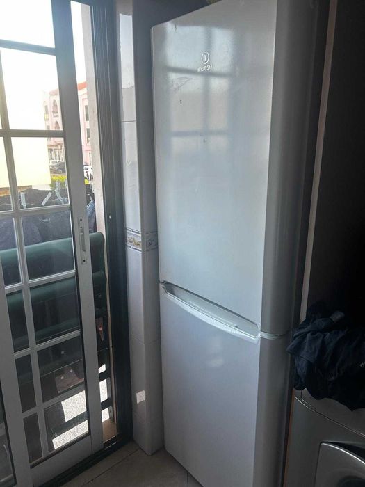 Frigorifico/combinado Indesit