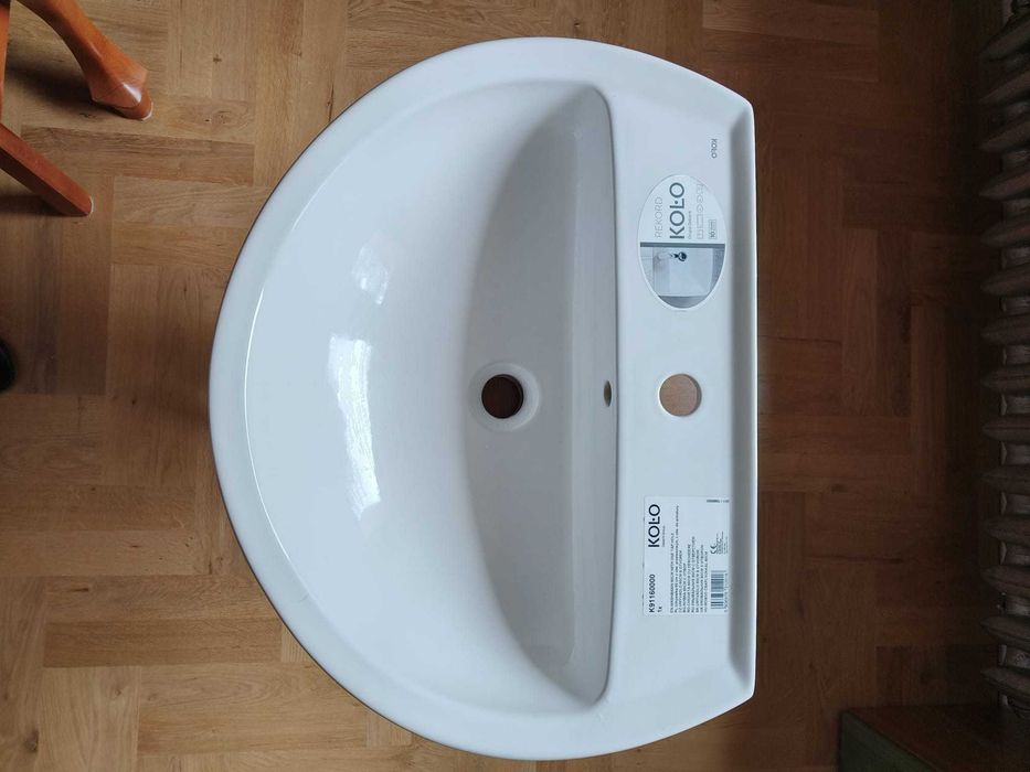 Nowa umywalka KOŁO Rekord 60 cm x 45 cm