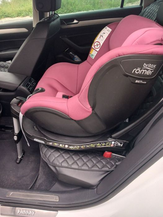 Britax-romer dualfix m-size