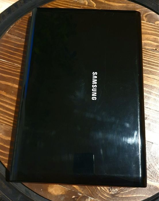 Laptop Samsung R522