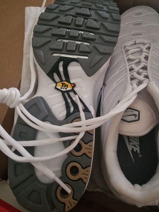 Tenis nike originais air Max plus 42 novos.5