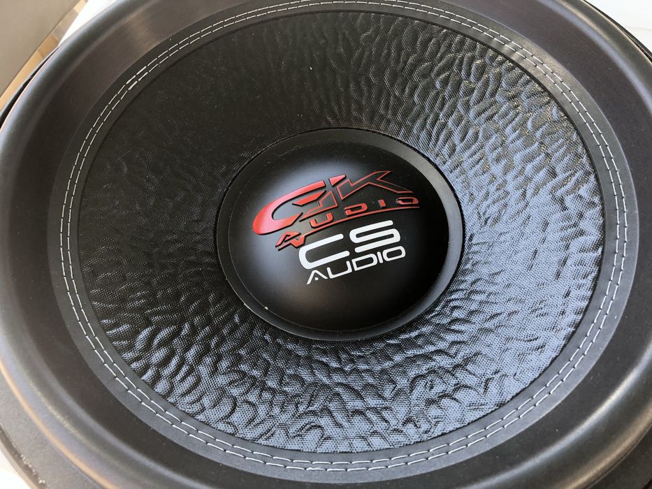 Subwoofer Gk Audio e Amplificador Sd