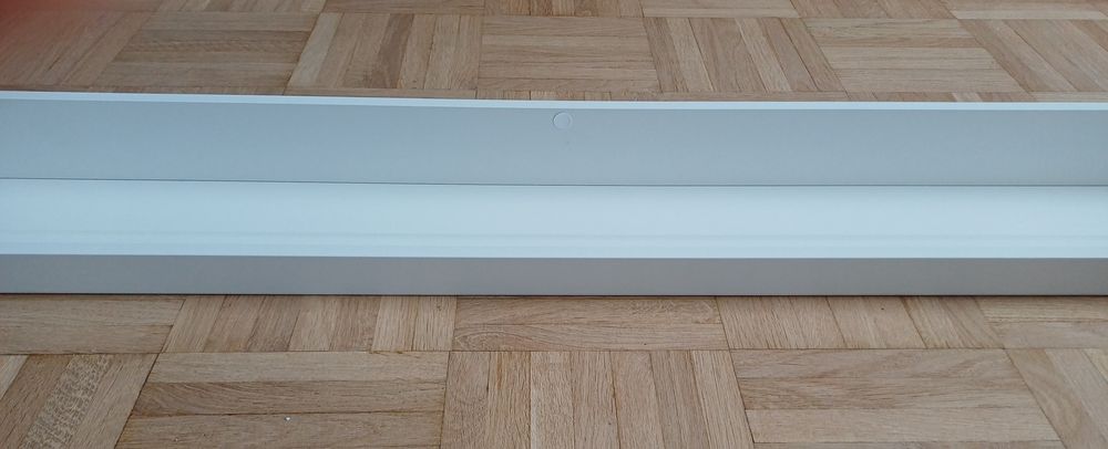 Zestaw 2 białych półek, półki