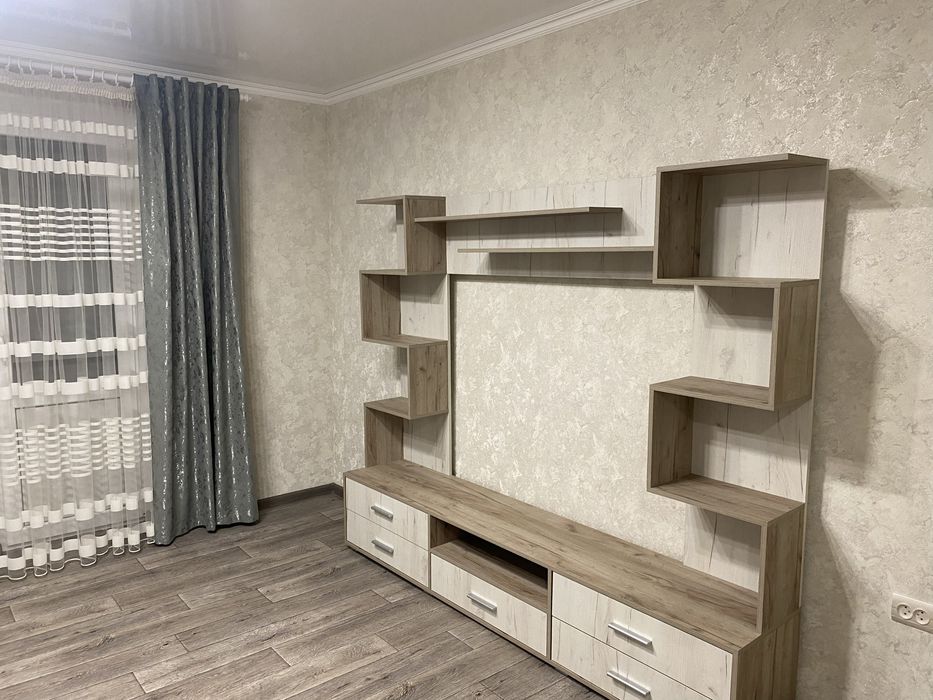 Здам квартиру на 17 квартале(2-х комнатная)