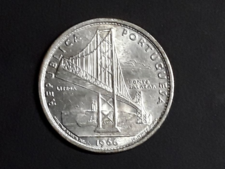 Moeda 20$00 (vinte escudos) - Ponte Salazar (Lisboa) 1966, em prata