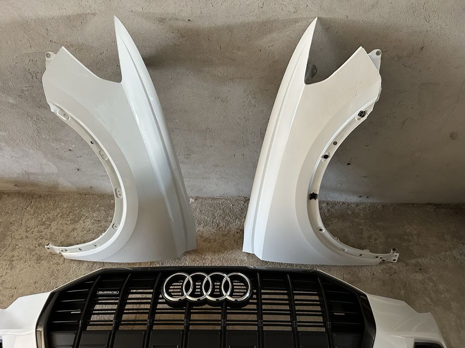 Крило переднє праве Audi Q3 83A