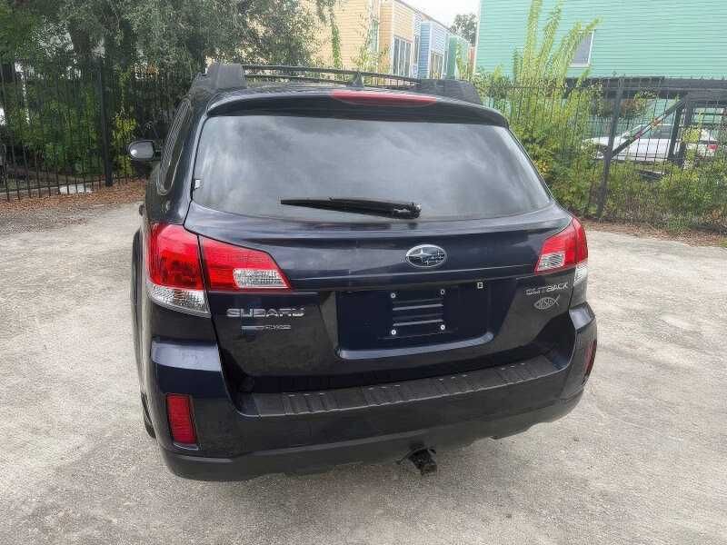 2013 Subaru Outback 2.5i Limited