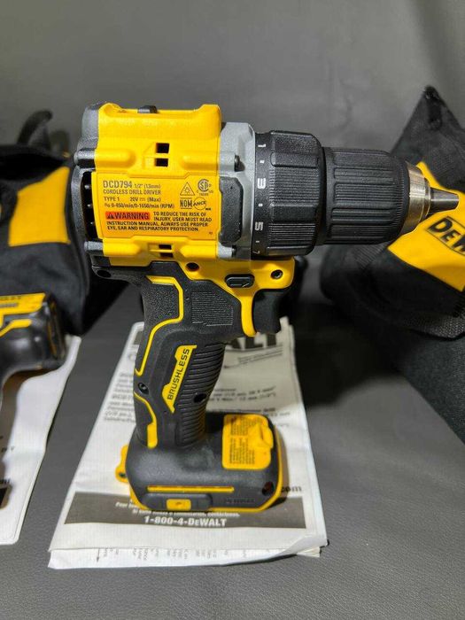 Набір шуруповерт і імпакт DEWALT DCK225D2 ATOMIC Compact Series 220V