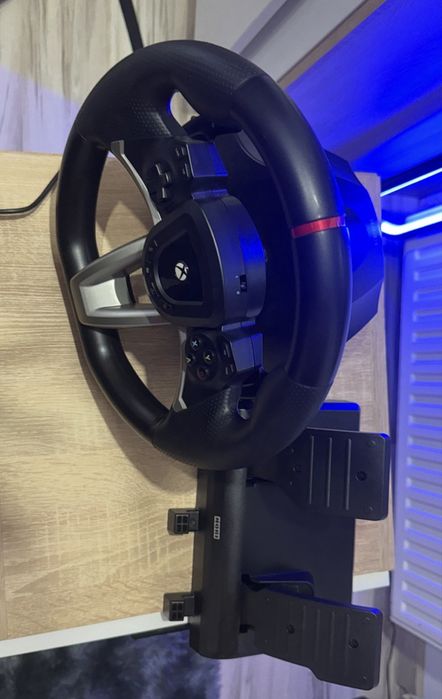 Kierownica HORI Racing Wheel Overdrive Xbox / PC winodows10/11