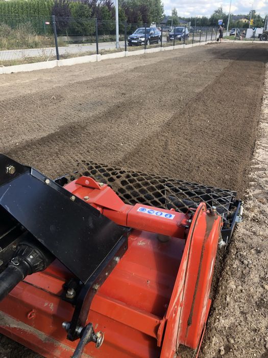 Glebogryzarką separacyjna, rekultywacja, równanie terenu trawnik