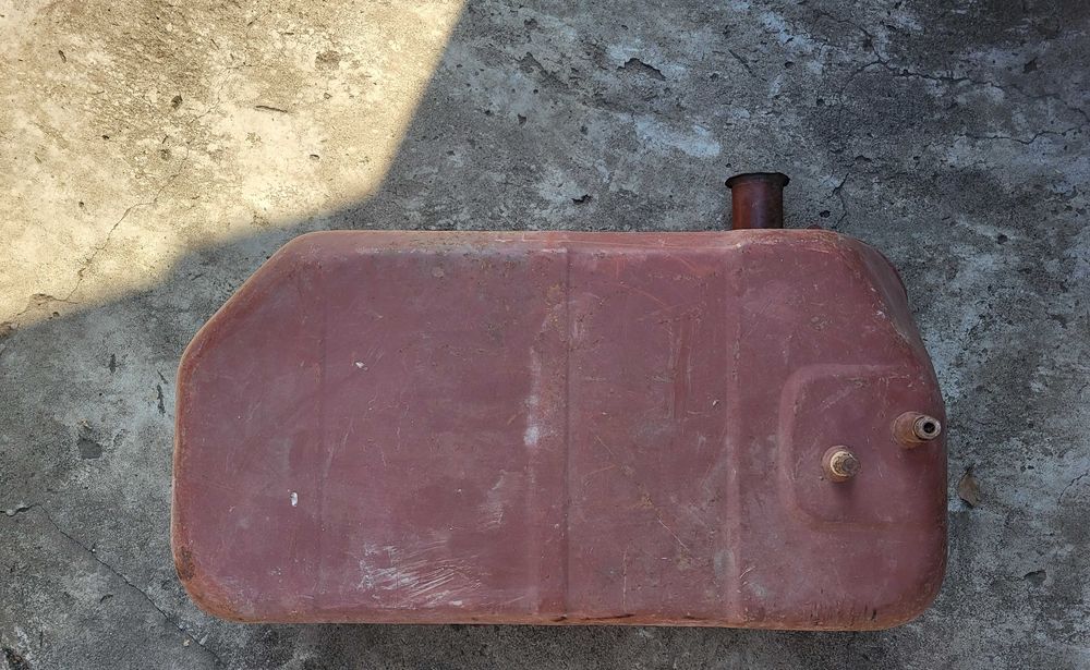 Топливный бак 80 л