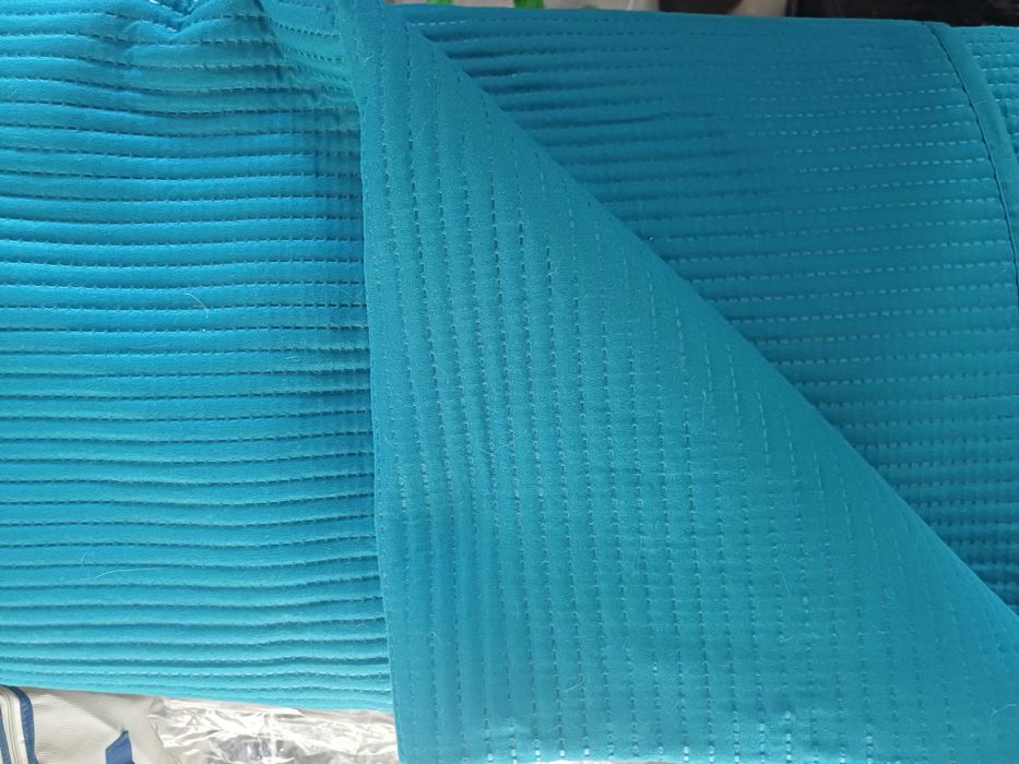 Colcha azul petróleo para cama de casal