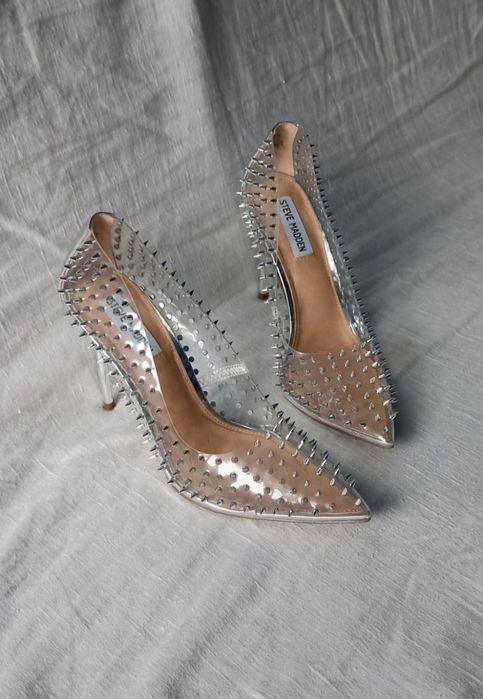 Szpilki Steve Madden przezroczyste transparentne z ćwiekami kolcami 40