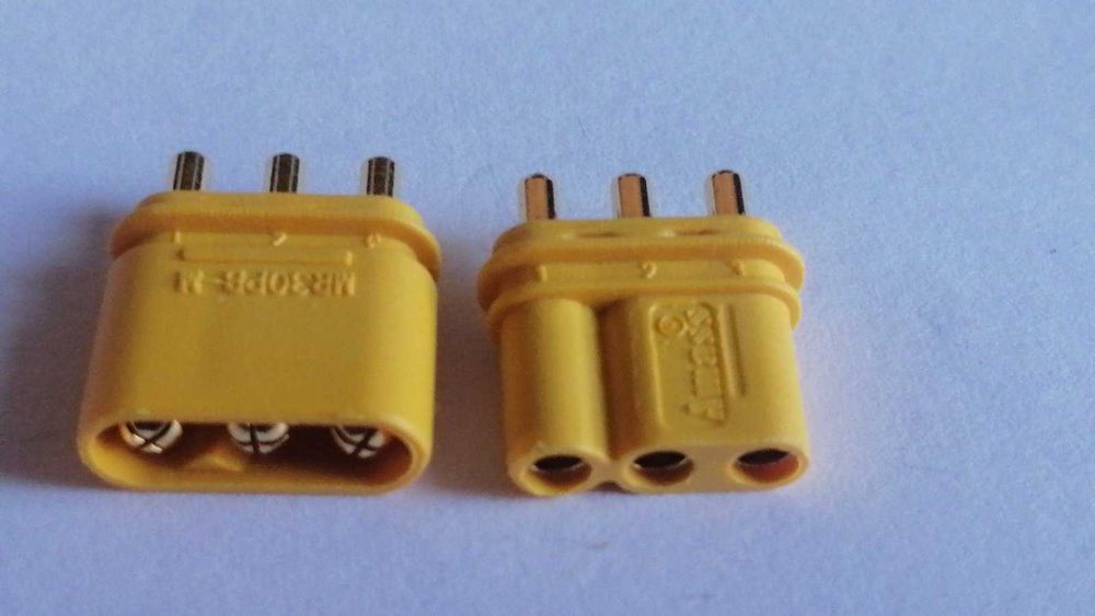 разъем, конектор 3 -pin Amass MR30PB, MR60PB