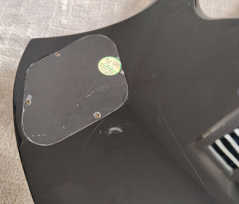 B. C. Rich Mockingbird Special X gitara elektryczna BC Rich b.c.